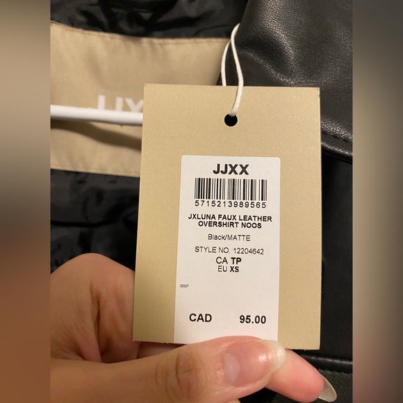 BNWT Black leather jacket - Picture 12 of 13